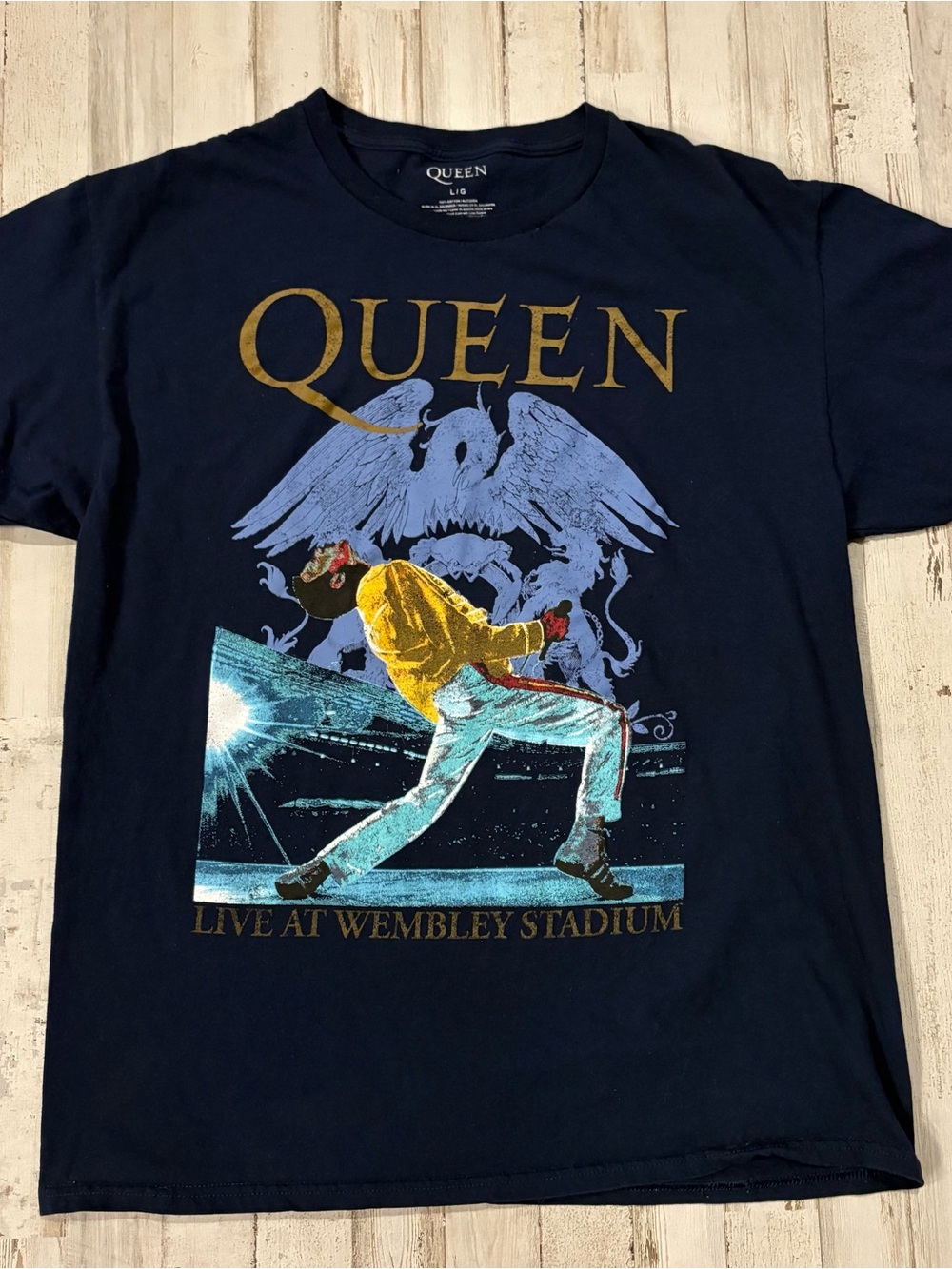 Queen Live at Wembley Navy Graphic Tee - Band Logo Shirt Large
